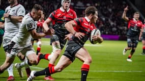 Antoine Dupont lors de Toulouse-Lyon en Top 14, 16 avril 2023