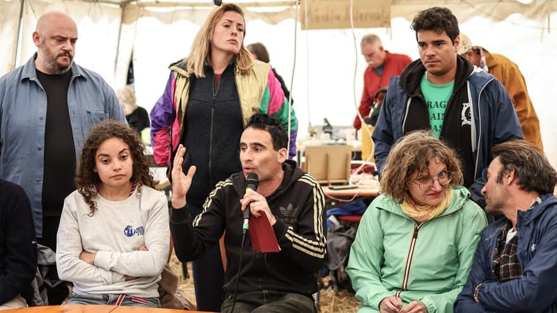 Benoit Feuillu, porte-parole des Soulèvements de la terre, le vendredi 4 août sur le plateau du Larzac.