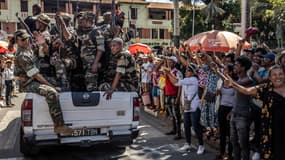 Une unité militaire mutinée a déclaré le 12 octobre 2025 qu'elle prenait le contrôle de toutes les forces militaires de Madagascar.