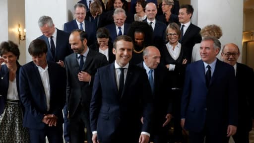 Le nouveau gouvernement réuni à l'Elysée après son premier Conseil des ministres, le 18 mai 2017