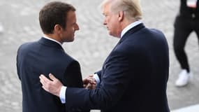 En marge de sa visite d'État aux États-Unis, Emmanuel Macron a appelé Donald Trump  à ne pas taxer définitivement l'Union européenne. (image d'illustration)