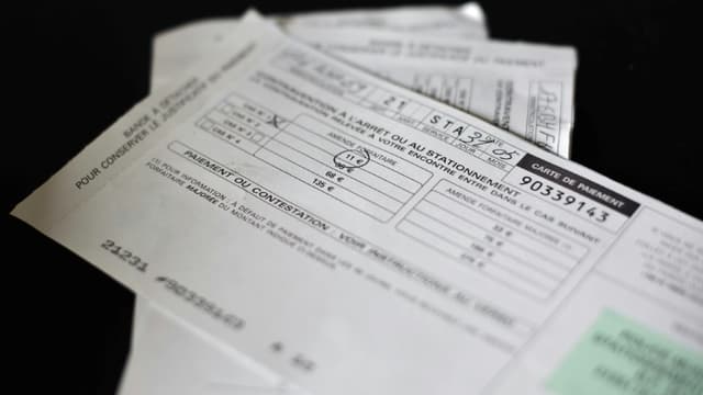 Une contravention pour stationnement non payé prise en photo le 02 juin 2010 à Dijon