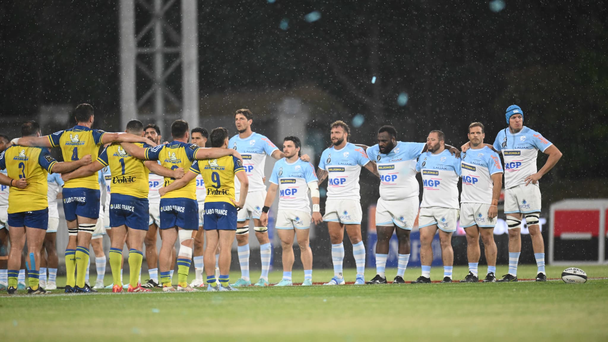 Avant-match du barrage de Top 14 Bayonne-Clermont, le 13 juin 2025.