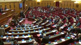 Le Sénat vote l’interdiction des signes religieux pour les parents accompagnateurs de sorties scolaires