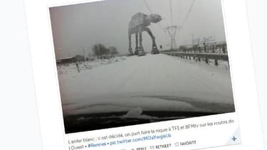 Puisqu'i lneige en mars, pourquoi ne pas rencontrer un robot issu de Star Wars ?