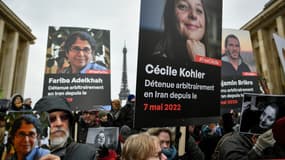 Une manifestation en soutien aux détenus français en Iran était organisée le 28 janvier 2023.