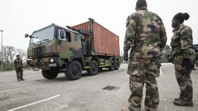 Coronavirus: 5.400 cas probables et près de 2000&nbsp;cas confirmés dans les armées depuis le début de l'épidémie