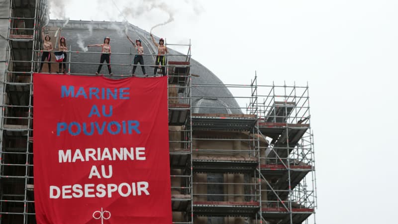 Les Femen se mobilisent contre Marine Le Pen à Hénin-Beaumont.