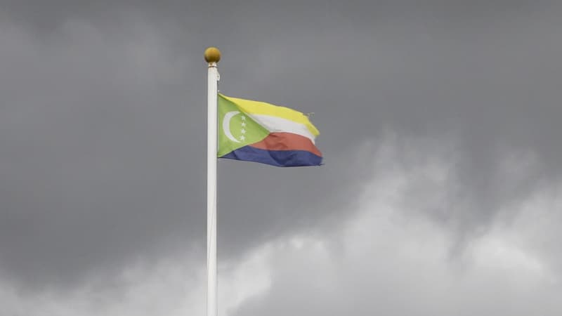 Le drapeau des Comores - Image d'illustration 