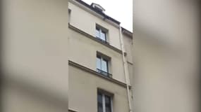 Un homme s'est jeté avec ses enfants du 5e étage de cet hôtel à Paris.