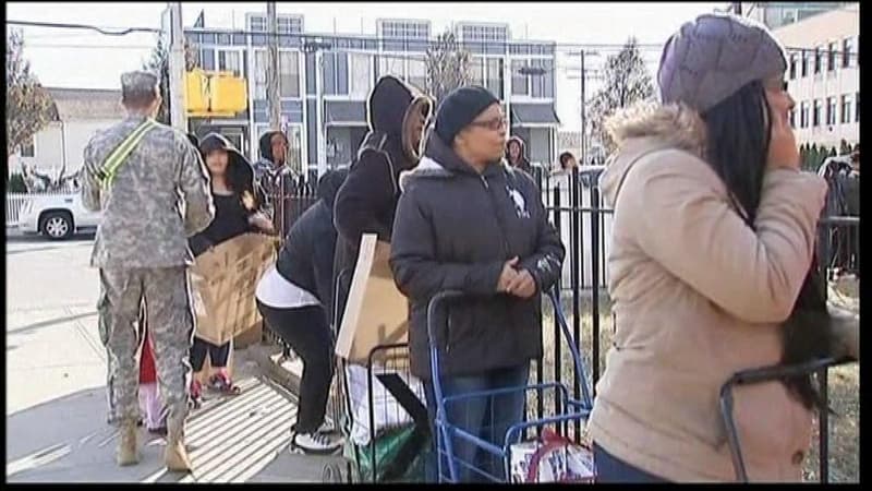 Dans le New York post-Sandy, des bureaux de vote de fortune ont été installés sous des tentes