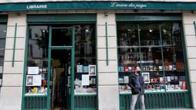 La librairie L'Écume des Pages sur le boulevard Saint-Germain à Paris le 2 novembre 2020.