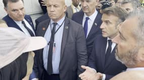 Emmanuel Macron pris à partie par des manifestants à Montréal (Canada) sur la situation à Gaza et au Liban, le jeudi 26 septembre 2024