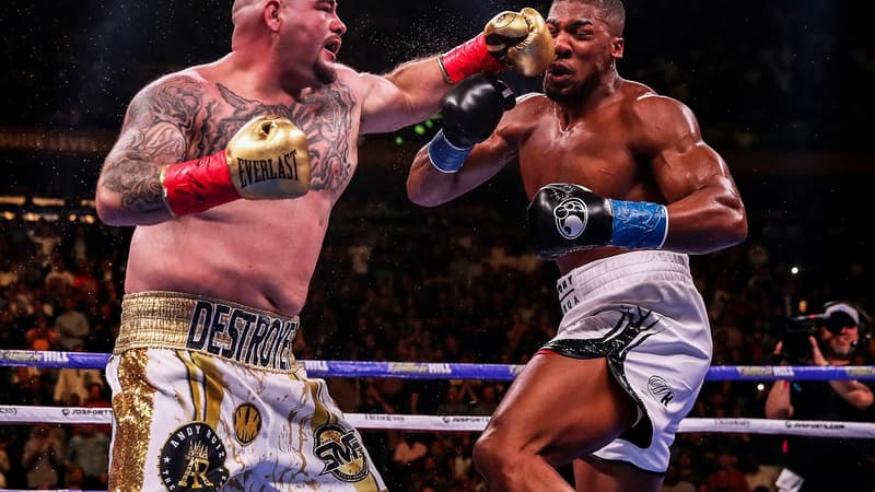 Andy Ruiz (à gauche) lors du premier combat face à Anthony Joshua.
