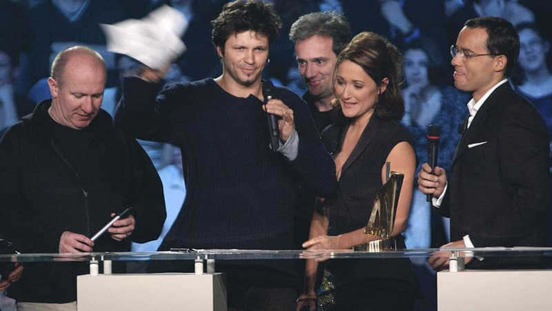 Bertrand Cantat et Noir Désir aux Victoires de la musique en 2002.