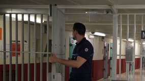 Couloir de prison