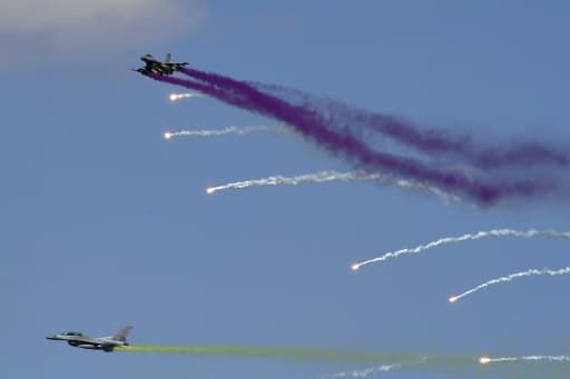 Manoeuvres conjointes entre les Etats-Unis et la Corée du Sud à Pocheon, en Corée du Sud, le 26 avril 2017 Manoeuvres conjointes entre les Etats-Unis et la Corée du Sud à Pocheon, en Corée du Sud, le 26 avril 2017