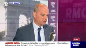 Masque obligatoire à l'école: Jean-Michel Blanquer assure que les élèves peuvent "chanter avec un masque"