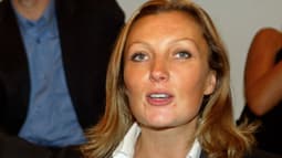 La journaliste Géraldine Carré le 29 août 2003 à Paris.