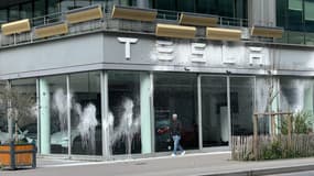 Le siège de Tesla France à Saint-Ouen a été vandalisé plusieurs fois en quelques semaines. 