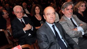 Lionel Jospin et Alain Juppé, ici réunis lors d'un meeting de soutien à l'opposition syrienne en 2011 à Paris, représenteront ensemble la France aux obsèques de Nelson Mandela
