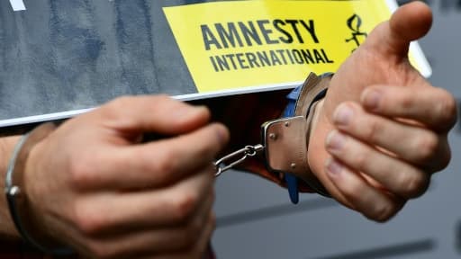 Manifestation d'Amnesty international à Bruxelles le 15 juin 2017 pour protester contre les arrestations de leur dirigeant en Turquie