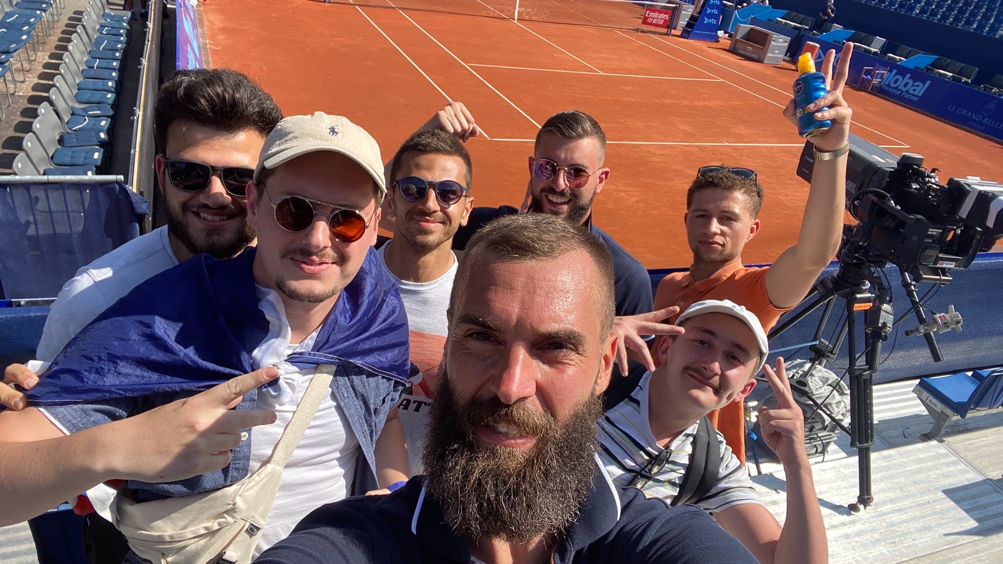 Théo Rudloft, Jean Bouthiaux, Thomas Otalora et Alexy Minnard et  Guillaume Besson avec Benoit Paire lors du tournoi de Gsstad