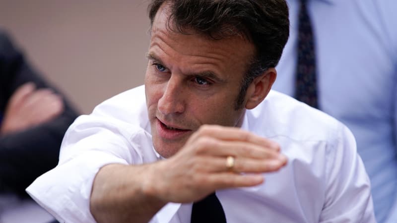 EN DIRECT - Retraites: Emmanuel Macron estime qu'il doit se 