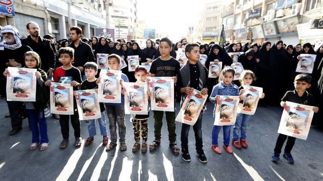 La cérémonie funéraire à Ahvaz.