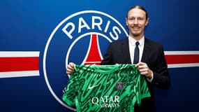 Matvey Safonov officiellement joueur du PSG