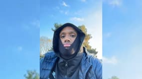 Ilyas, 25 ans, parcout Londres-Lyon à pied pour voir le derby