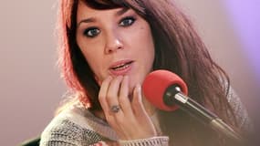 La chanteuse Zaz sort un album de reprises de chansons françaises sur Paris.
