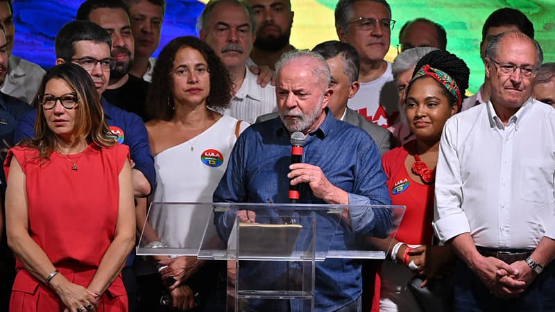 Élu président du Brésil, Lula prône 