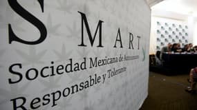 Une conférence de presse de la société mexicaine pour une consommation responsable et tolérante à Mexico le 4 novembre 2015