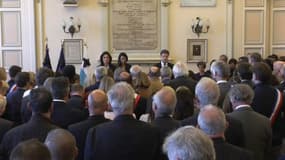 Une minute de silence a été observée à l'hôtel de ville de Marseille ce mardi 21 mai en hommage à Jean-Claude Gaudin.