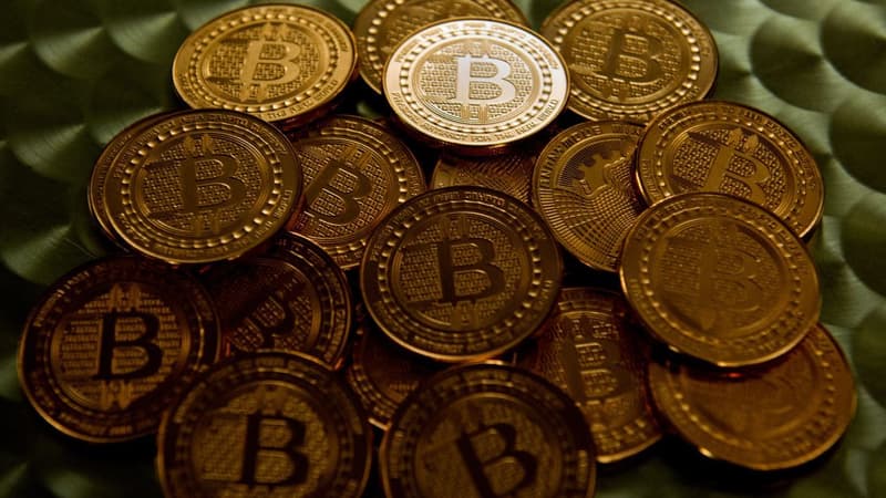 Le Bitcoin a frôlé la barre symbolique des 5000 dollars.