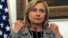 La secrétaire américaine d'Etat Hillary Clinton. Les Etats-Unis souhaitent une participation active des pays arabes à toute nouvelle initiative de l'Onu en Libye. /Photo prise le 15 mars 2011/REUTERS/Amr Abdallah Dalsh