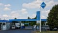 Le 1er juillet 2026, en Rhénanie-du-Nord-Westphalie, à Königswinter, une station-service du réseau Aral.