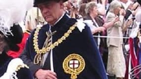 Le Duc de Westminster monte sur la troisième marche du podium