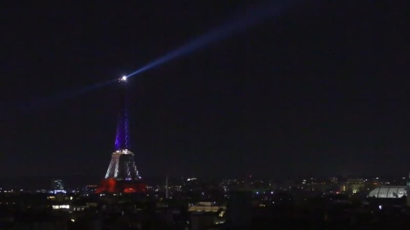 CommÃ©morations du 13-Novembre: la Tour Eiffel s'illumine aux couleurs de la France 