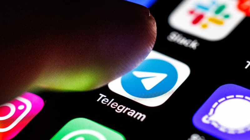 Moscou poursuit sa "stratégie d'étranglement de la circulation de l'information" et impose de nouvelles restrictions à l’application Telegram, son fondateur dénonce une "atteinte à la liberté des citoyens"
