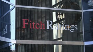 La note souveraine de la France menacée de passer en catégorie inférieure par Fitch qui ouvre le bal des revues d'automne des agences de notation