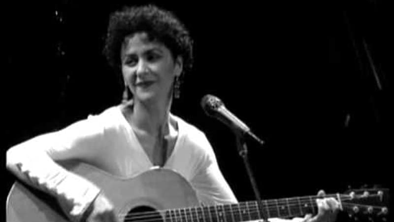 Mort à 67 ans de la chanteuse grecque Angelique Ionatos