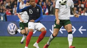 Kylian Mbappé contre l'Irlande