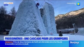Freissinières : une cascade de glace pour les grimpeurs