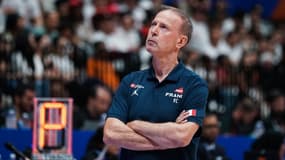 Vincent Collet lors de France-Lettonie à la Coupe du monde de basket, le 27 août 2023.