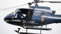Deux hélicoptères de la gendarmerie nationale ont été dépéchés pour retrouver les éventuels survivants du crash (Photo d'illustration).