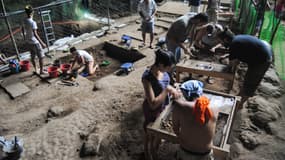 Le terrain de fouilles au nord de l'île de Luçon, aux Philippines, le 9 août 2011. 