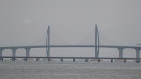 Vue générale du pont reliant Hong Kong, Macao et la Chine continentale à Zhuhai (Chine) le 22 octobre 2018