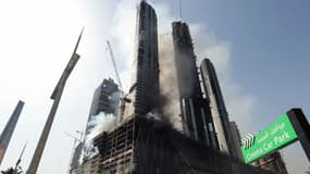 Incendie dans une tour de Dubai, le 2 avril 2017